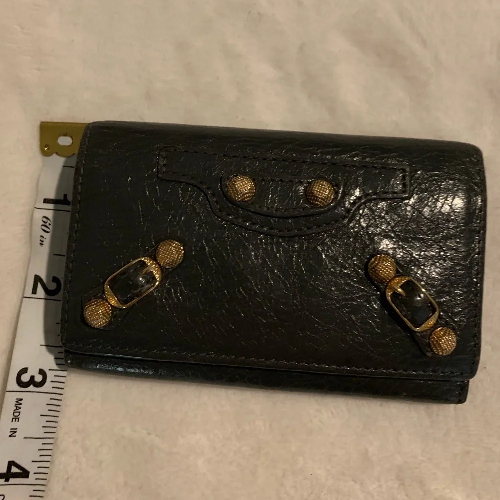 Balenciaga distressed leather key holder, amazing hardware! 100% AUTHENTIC - Picture 12 of 13
